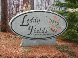 Leddy Fields welcome sign in Epping, New Hampshire